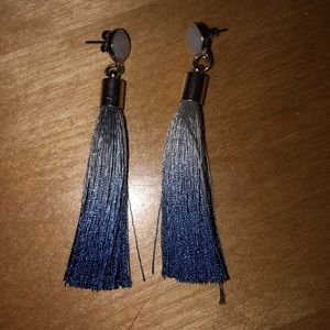 STATEMENT EARRINGS